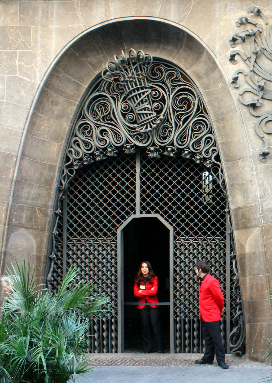 1541480543_37452.jpg