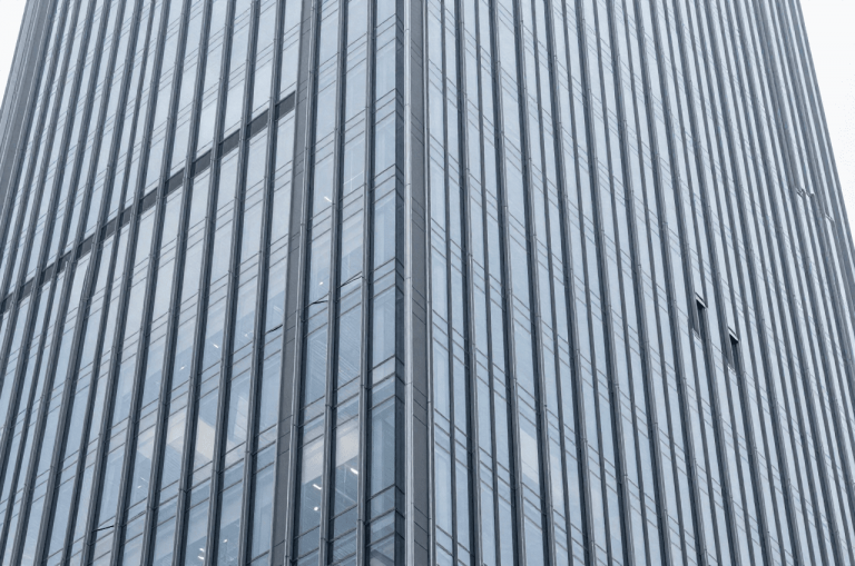 커튼월 (Curtain Wall) — 건물 하중을 받지 않는 비내력 외벽 시스템