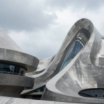 은빛 곡면 한 채가 도시를 살리다, 빌바오 구겐하임 미술관
